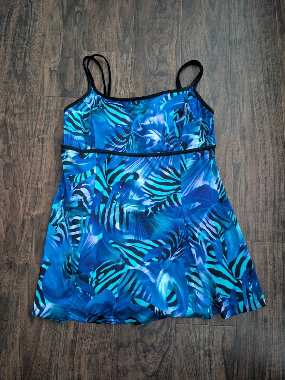 NWOT Inches Away 18 Blue Tropical Print Swimdress Women's Plus Size One Piece